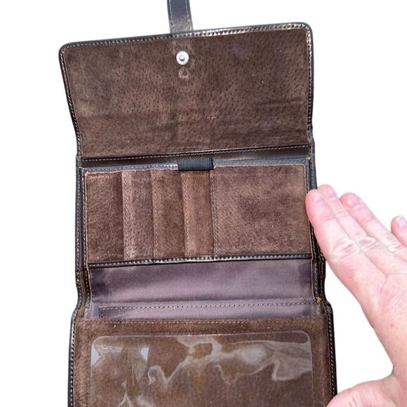 Wilson Unisex Brown Suede Leather Wallet - Picture 2 of 5